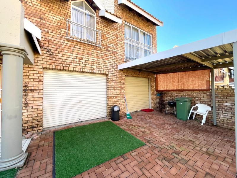 3 Bedroom Property for Sale in Baillie Park North West